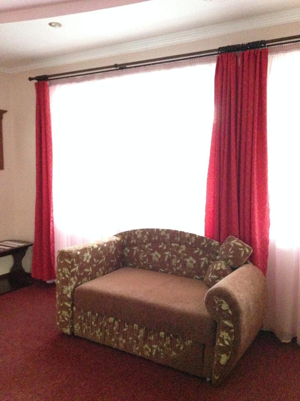 Usadba Tatarchik Hotel Tatariv Buitenkant foto